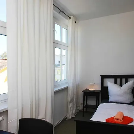 Appartement F-1093 Elise 03 Veranda, Gartennutzung Goehren (Ruegen)